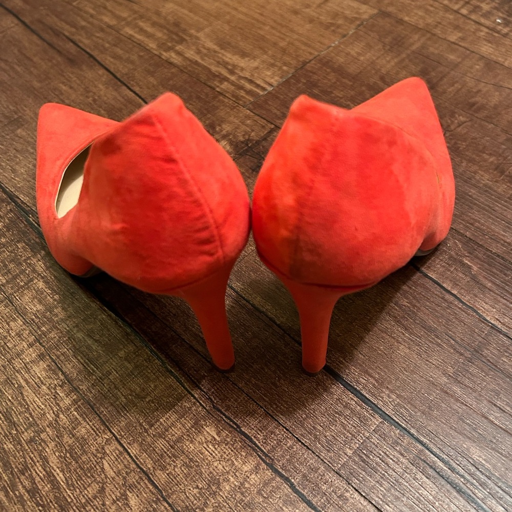 Orange heels size 7.5 - Picture 2 of 2
